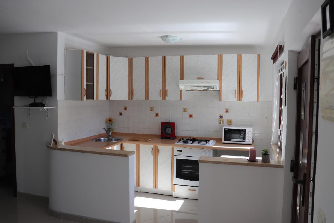 an Amazing Studio Apartment Premantura Esterno foto